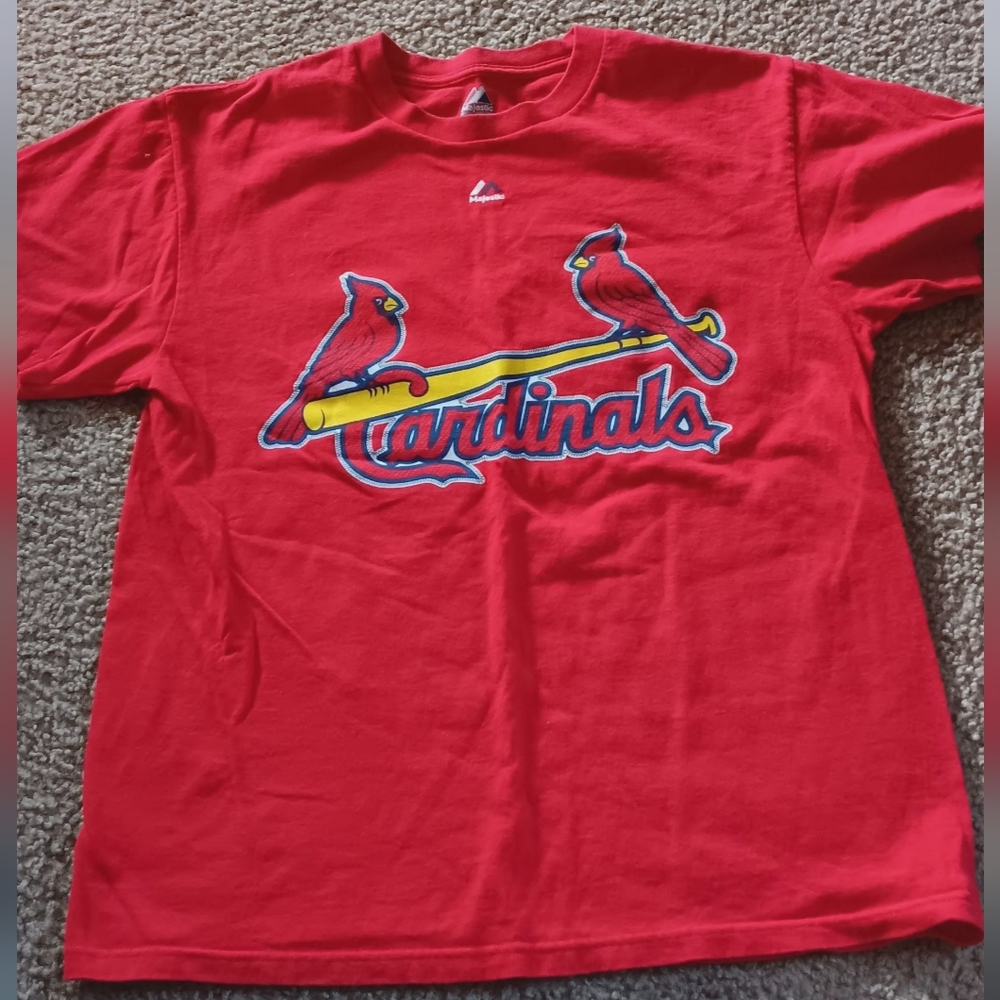 St. Louis authentic t shirt, size medium